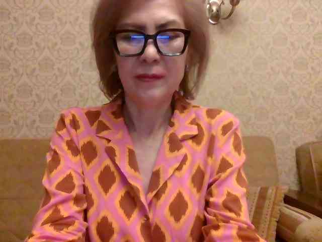 ElegantLady00 webcam