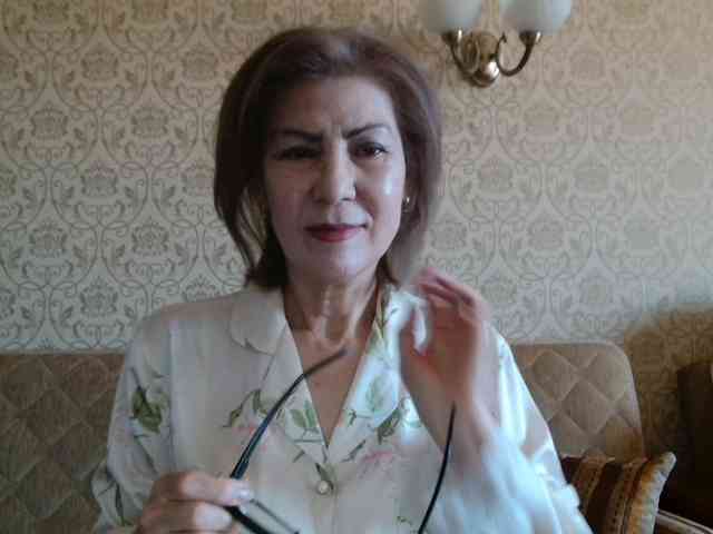 ElegantLady00 webcam