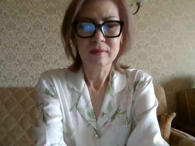 ElegantLady00 webcam