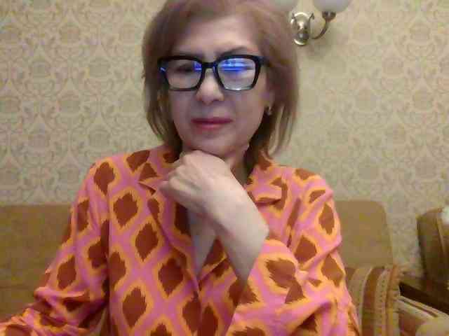 ElegantLady00 webcam