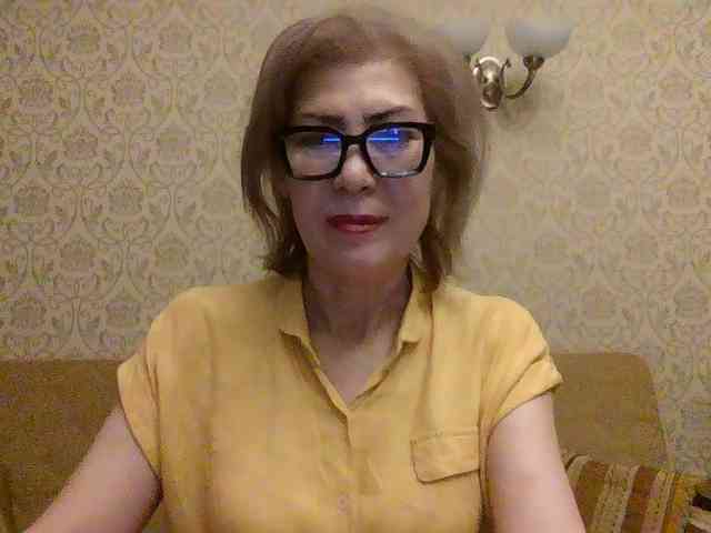 ElegantLady00 webcam