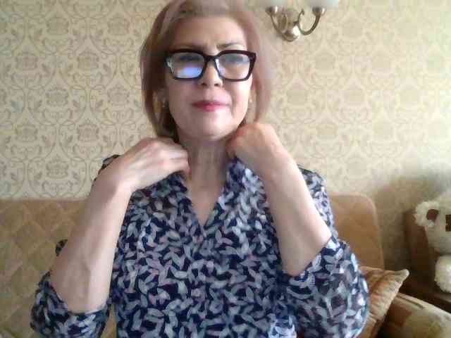 ElegantLady00 webcam