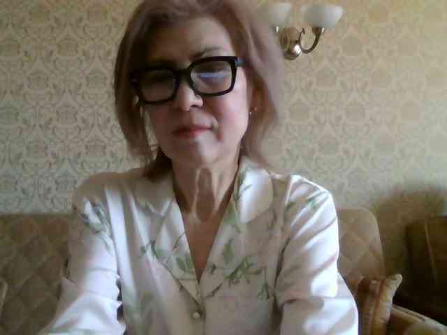 ElegantLady00 webcam