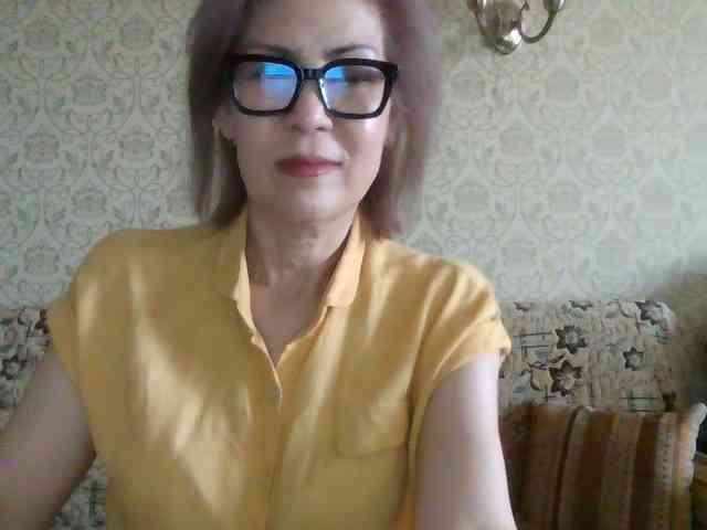 ElegantLady00 webcam