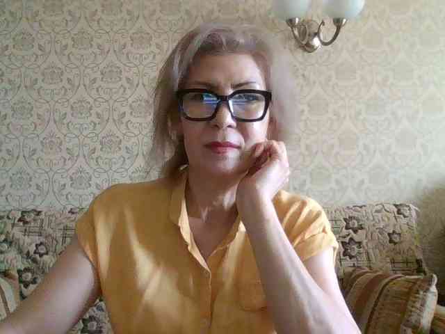 ElegantLady00 webcam