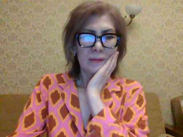 ElegantLady00 webcam