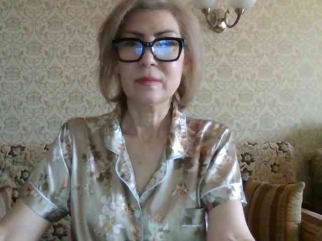 ElegantLady00 webcam