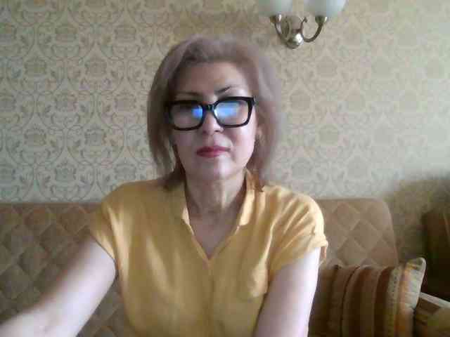 ElegantLady00 webcam