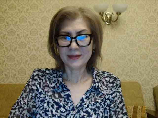 ElegantLady00 webcam