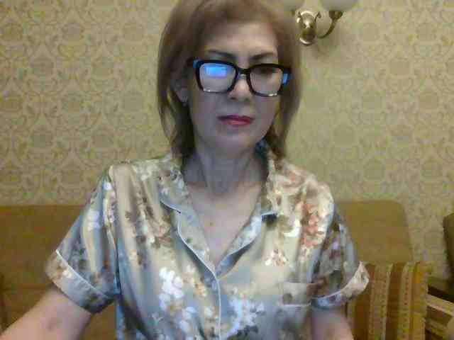 ElegantLady00 webcam