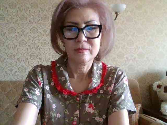 ElegantLady00 webcam