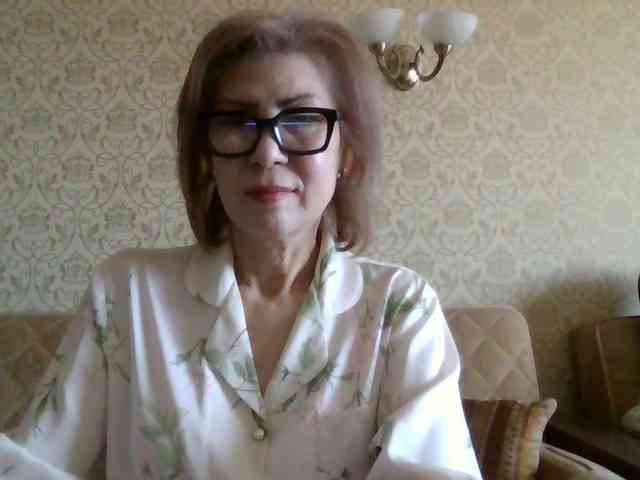 ElegantLady00 webcam