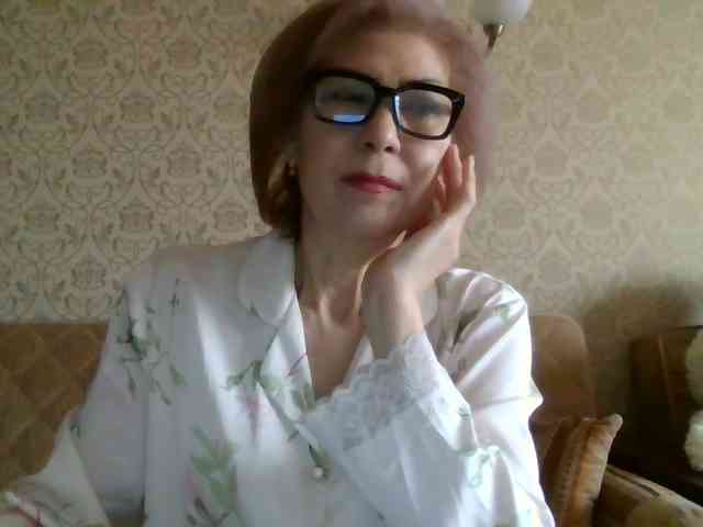 ElegantLady00 webcam