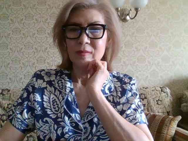 ElegantLady00 webcam