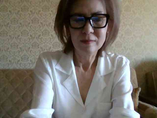 ElegantLady00 webcam