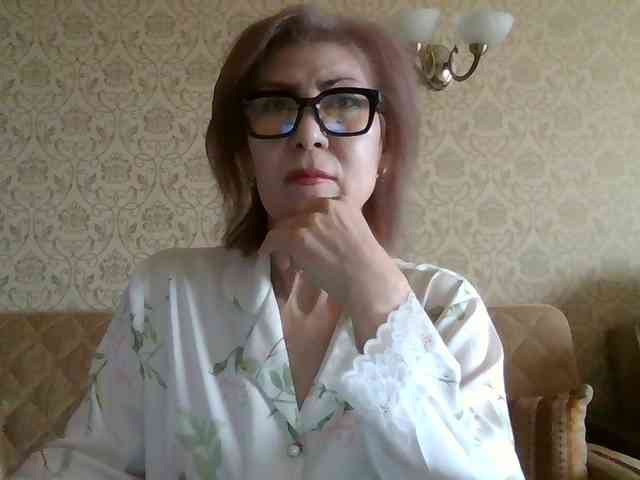 ElegantLady00 webcam