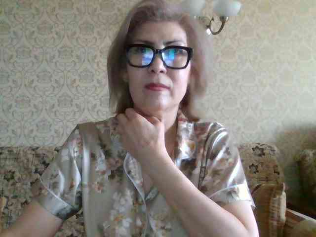 ElegantLady00 webcam