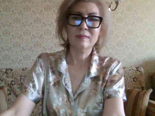 ElegantLady00 webcam