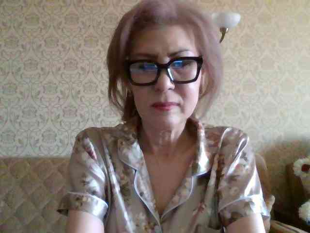 ElegantLady00 webcam