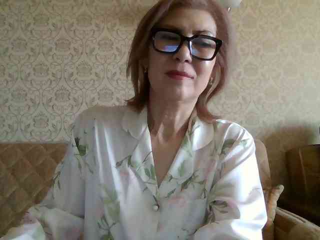 ElegantLady00 webcam