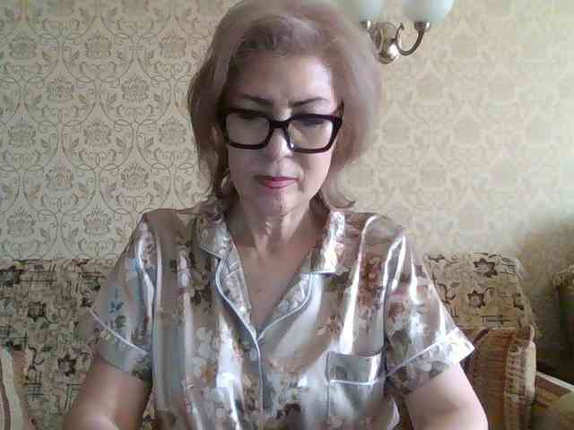 ElegantLady00 webcam