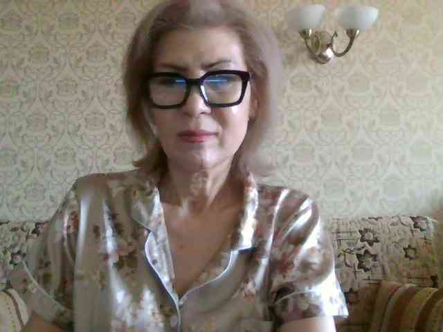 ElegantLady00 webcam