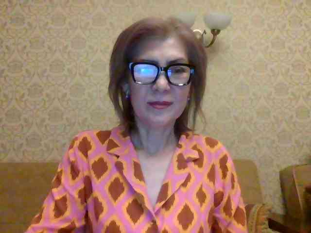 ElegantLady00 webcam