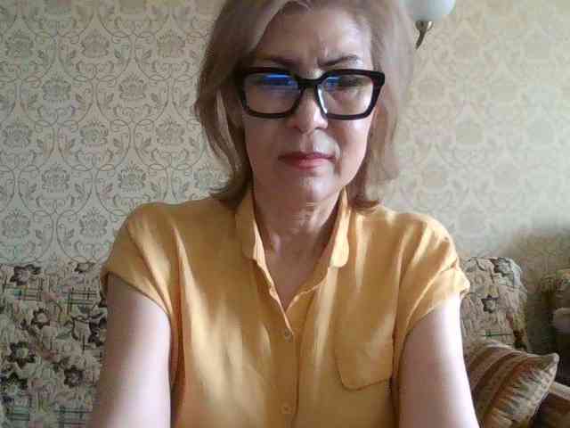 ElegantLady00 webcam