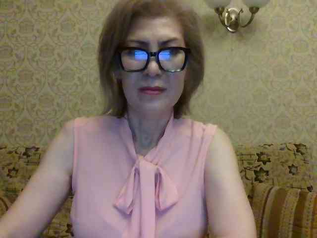 ElegantLady00 webcam