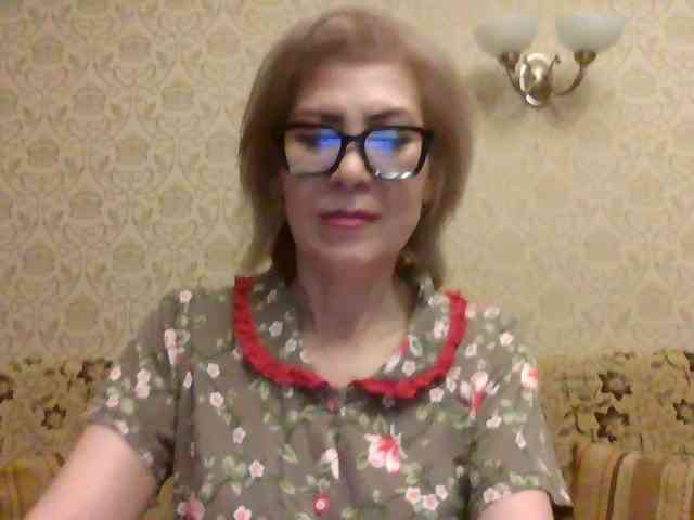 ElegantLady00 webcam
