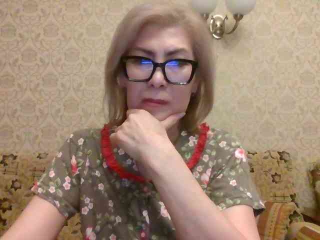 ElegantLady00 webcam