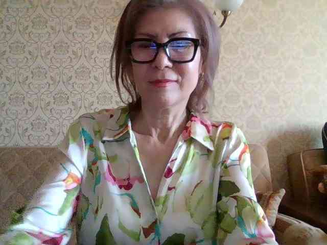 ElegantLady00 webcam