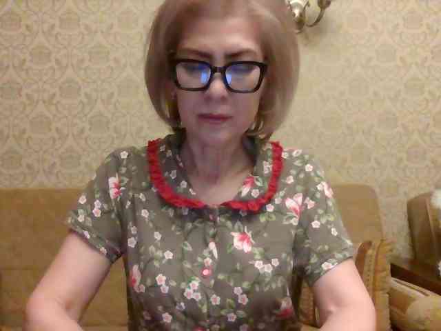 ElegantLady00 webcam