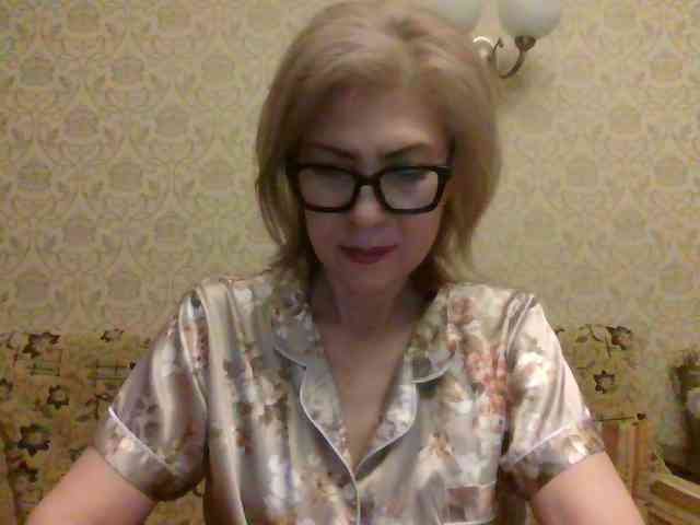 ElegantLady00 webcam