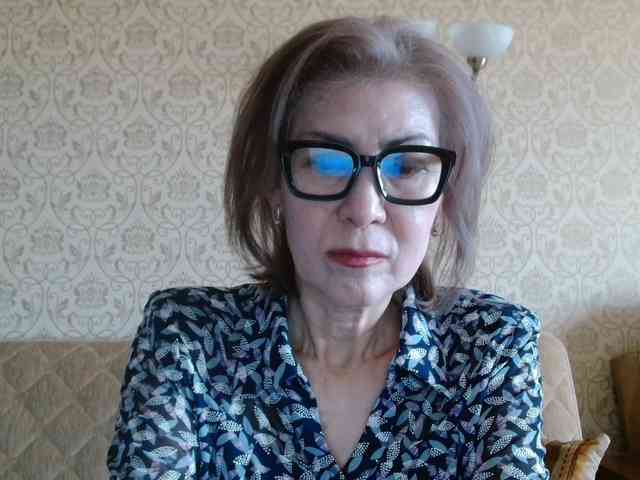 ElegantLady00 webcam