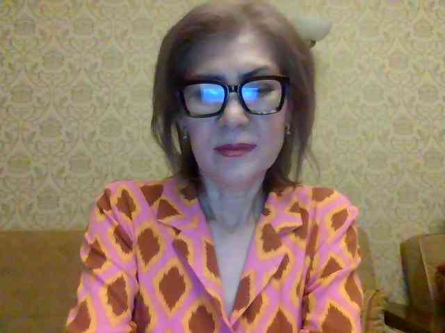 ElegantLady00 webcam