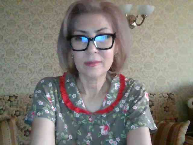 ElegantLady00 webcam