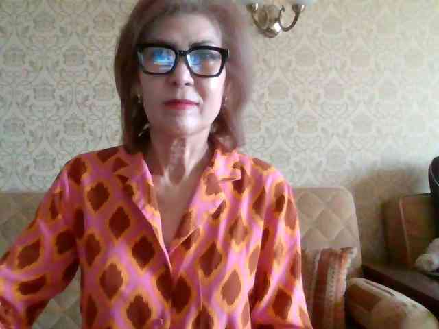 ElegantLady00 webcam