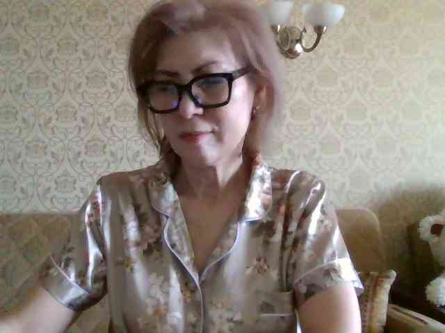 ElegantLady00 webcam