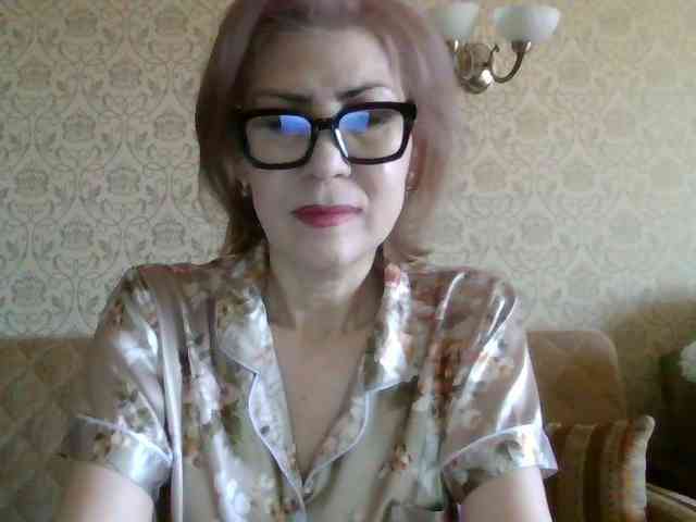 ElegantLady00 webcam