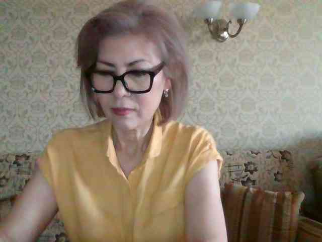 ElegantLady00 webcam