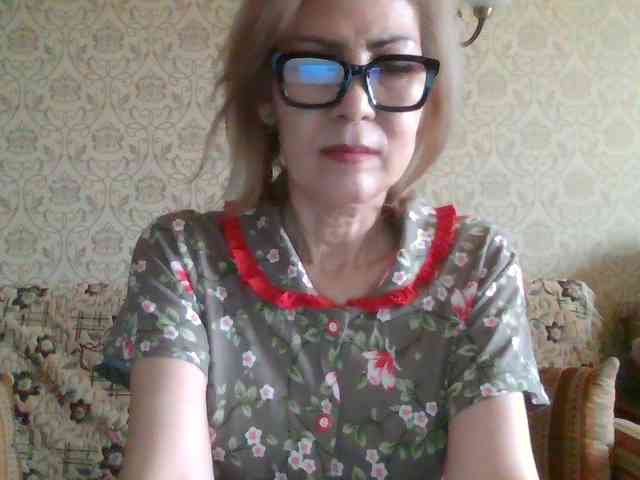 ElegantLady00 webcam