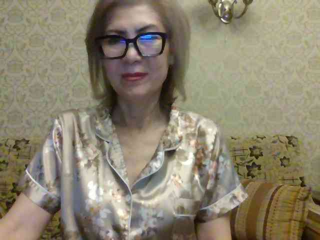 ElegantLady00 webcam
