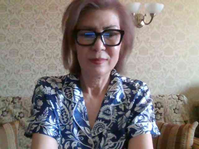ElegantLady00 webcam