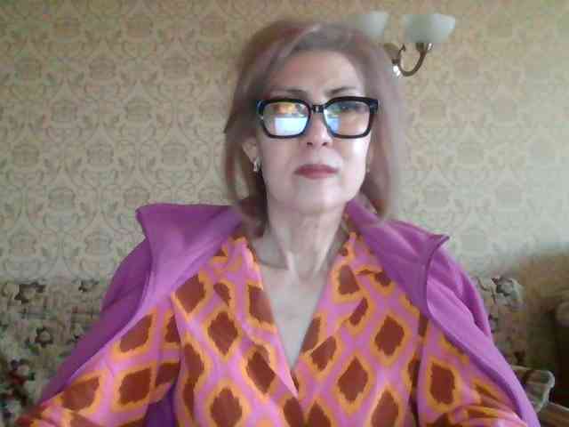 ElegantLady00 webcam