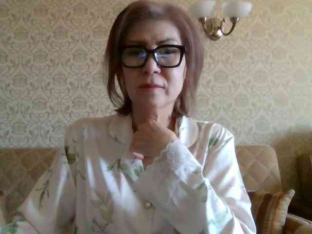 ElegantLady00 webcam