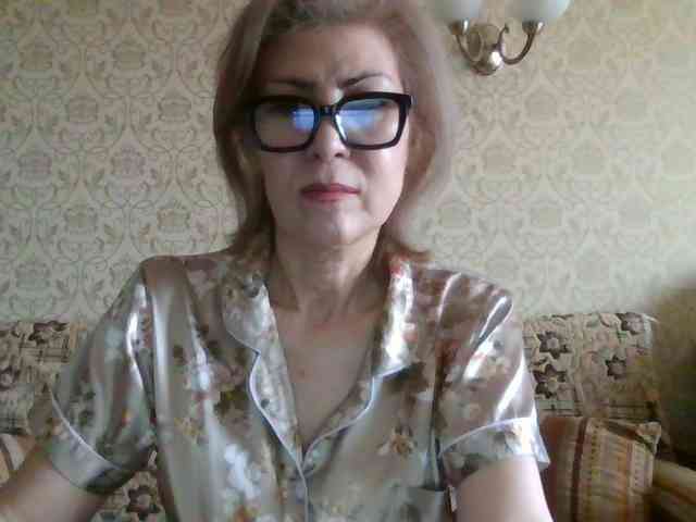 ElegantLady00 webcam