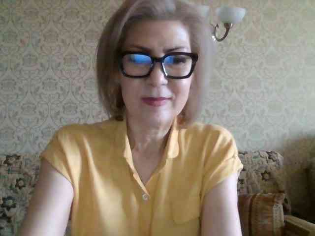 Elegant00Lady