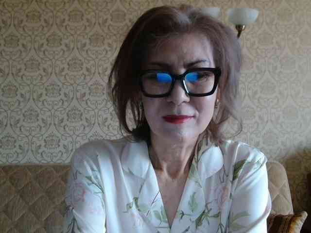 ElegantLady00 webcam