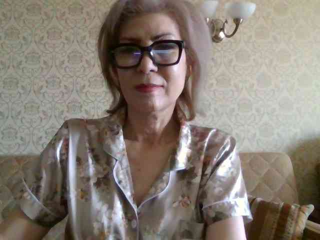 ElegantLady00 webcam